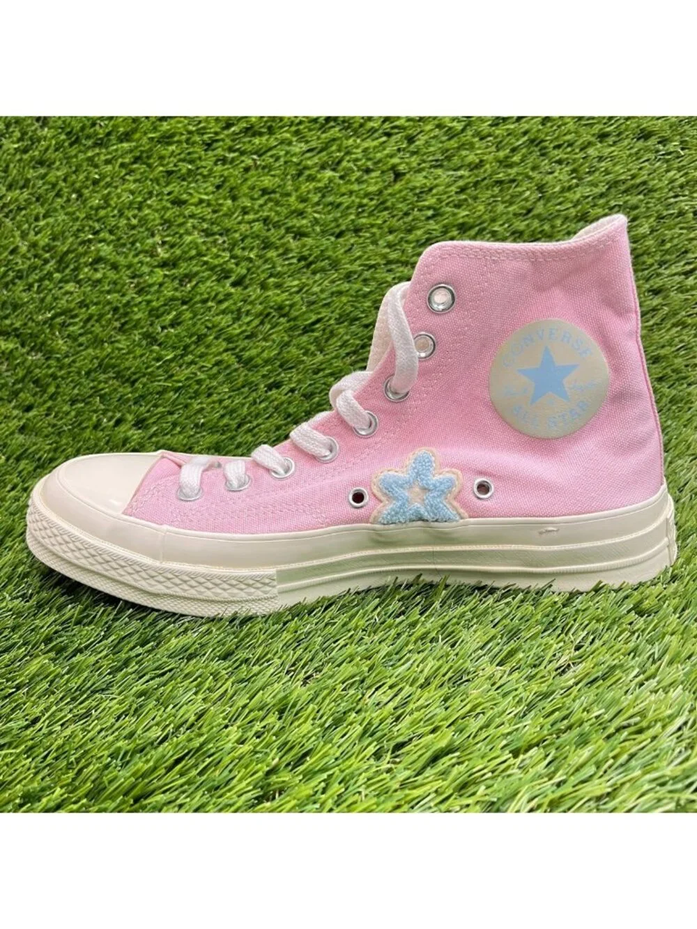 Converse Chuck 70 High Womens Size 8.5 Pink White Athletic Skate Shoes Sneakers